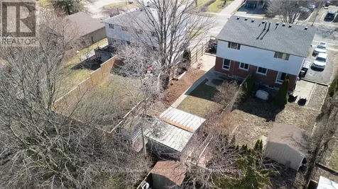 28 Chartwell Crescent Guelph (dovercliffe Park/old University) ON N1G 2T7