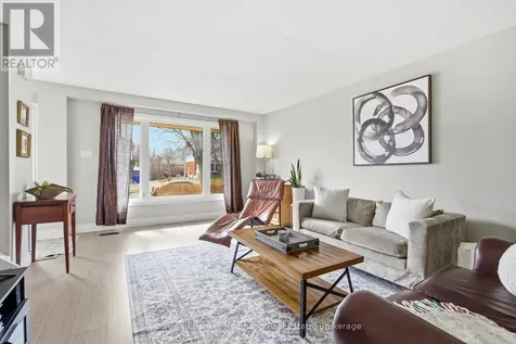 28 Chartwell Crescent Guelph (dovercliffe Park/old University) ON N1G 2T7