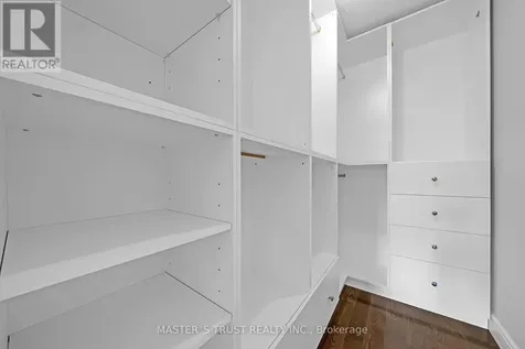 418 The Bridle Walk Markham (berczy) ON L6C 2M5