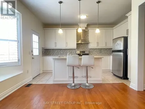 11 Belgrave Square Markham (berczy) ON L6C 2T1