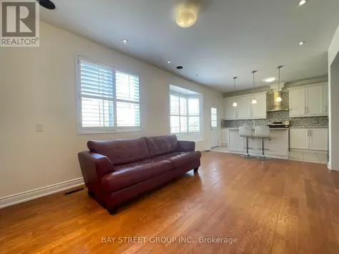 11 Belgrave Square Markham (berczy) ON L6C 2T1