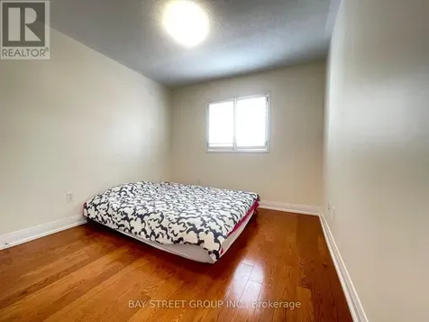11 Belgrave Square Markham (berczy) ON L6C 2T1