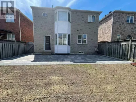 11 Belgrave Square Markham (berczy) ON L6C 2T1