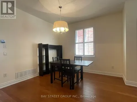 11 Belgrave Square Markham (berczy) ON L6C 2T1