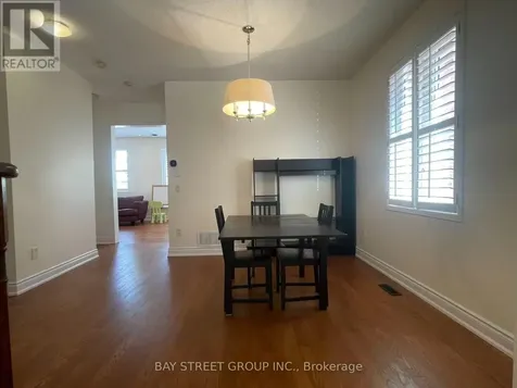 11 Belgrave Square Markham (berczy) ON L6C 2T1