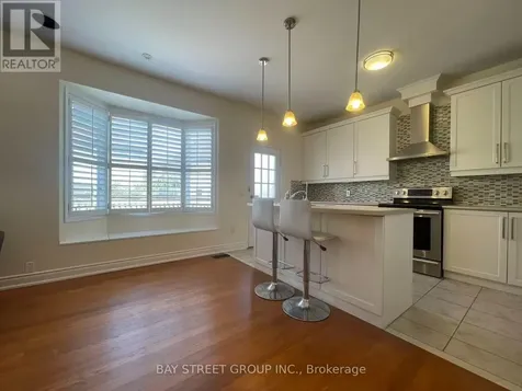 11 Belgrave Square Markham (berczy) ON L6C 2T1