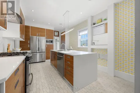 17 Park Avenue Halton Hills (ac Acton) ON L7J 1Y3