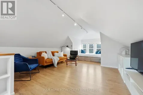 17 Park Avenue Halton Hills (ac Acton) ON L7J 1Y3
