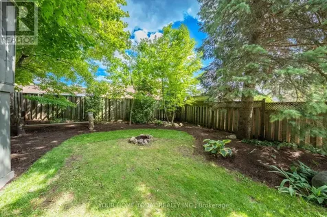 17 Park Avenue Halton Hills (ac Acton) ON L7J 1Y3