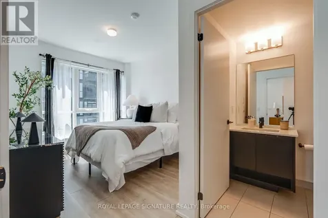 2300 St. Clair Avenue West Toronto (junction Area) ON M6N 1K8