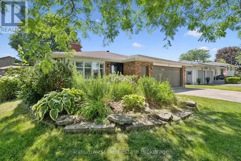 7 Teakwood Place Guelph (victoria North) ON N1E 6G7