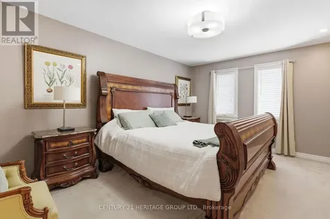 366 Amberlee Court Newmarket (glenway Estates) ON L3X 1E7