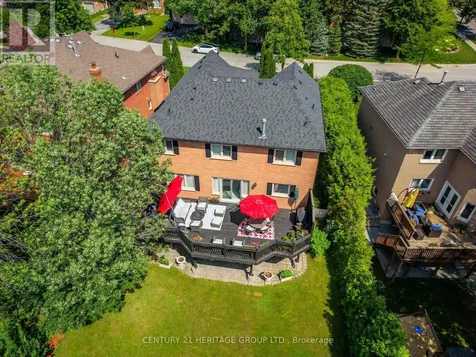 366 Amberlee Court Newmarket (glenway Estates) ON L3X 1E7