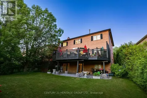 366 Amberlee Court Newmarket (glenway Estates) ON L3X 1E7