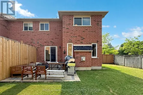 65 Lorridge Street Richmond Hill (oak Ridges Lake Wilcox) ON L4E 3W5
