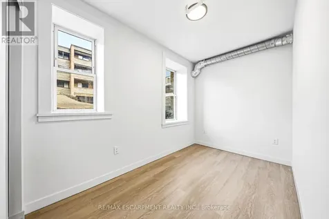325 James Street South Hamilton (corktown) ON L8P 3B7