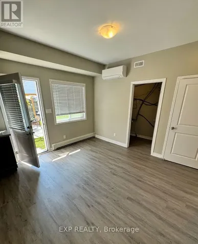 37 Riverside Drive Welland (broadway) ON L3C 5C9