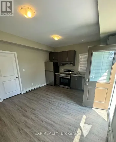 37 Riverside Drive Welland (broadway) ON L3C 5C9