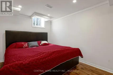 307 Alex Doner Drive North Newmarket (glenway Estates) ON L3X 1G5