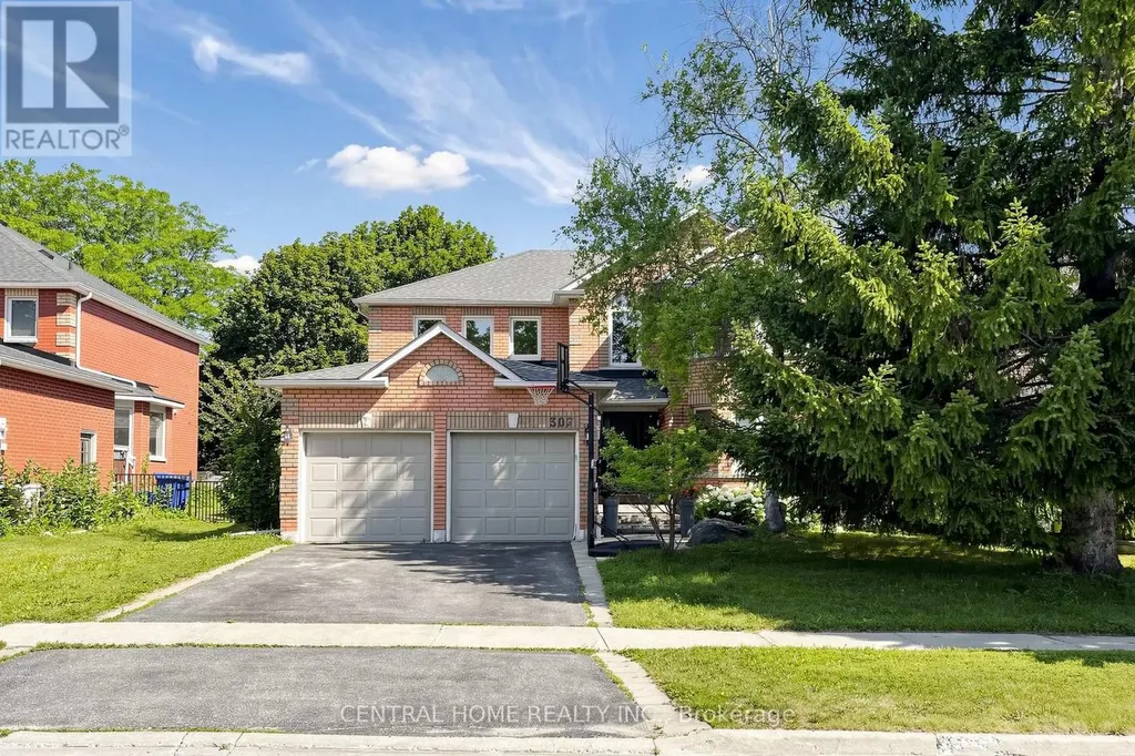 307 Alex Doner Drive Newmarket (glenway Estates) ON L3X 1G5