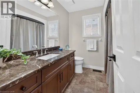160 Wills Crescent Binbrook ON L0R 1C0