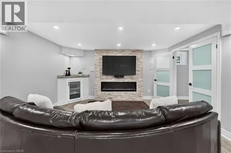 160 Wills Crescent Binbrook ON L0R 1C0