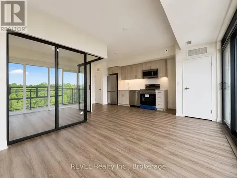 350 Prince Charles Drive Welland (broadway) ON L3C 7B3