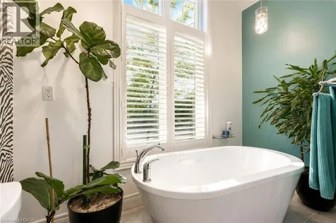39 Kay Crescent Guelph ON N1L 0N5