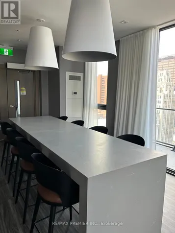 75 James Street South Hamilton (corktown) ON L8P 2Y9