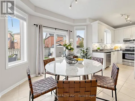 11 Charles Sturdy Road Markham (berczy) ON L6C 3A8