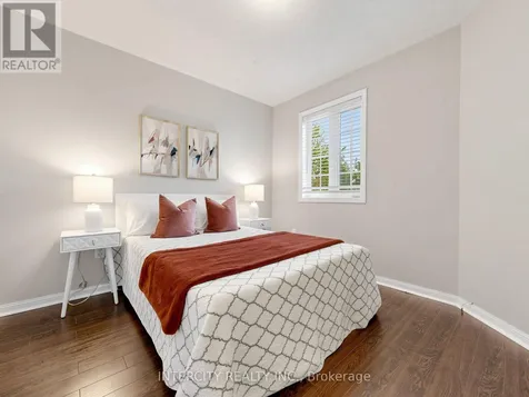11 Charles Sturdy Road Markham (berczy) ON L6C 3A8