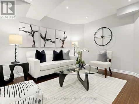11 Charles Sturdy Road Markham (berczy) ON L6C 3A8