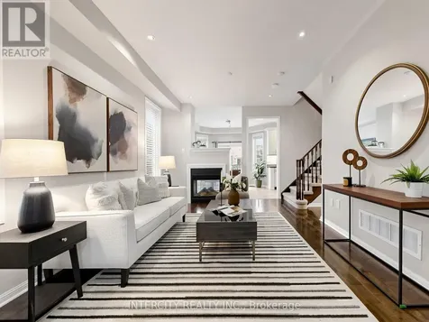 11 Charles Sturdy Road Markham (berczy) ON L6C 3A8