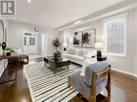 11 Charles Sturdy Road Markham (berczy) ON L6C 3A8