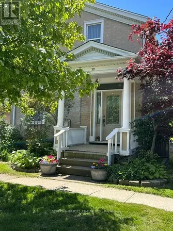 12 Cross Street St. Catharines (e. Chester) ON L2R 2W5