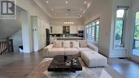 145 English Oak Drive Richmond Hill (oak Ridges Lake Wilcox) ON L4E 4G2