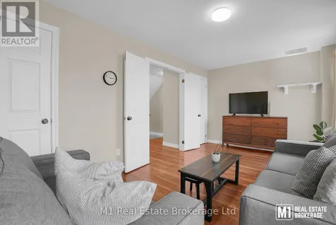 15 Carere Crescent Guelph (victoria North) ON N1E 0K4