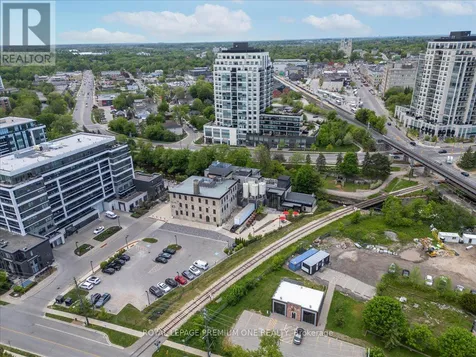 63 Arthur Street South Guelph (st. Patrick's Ward) ON N1E 5K2