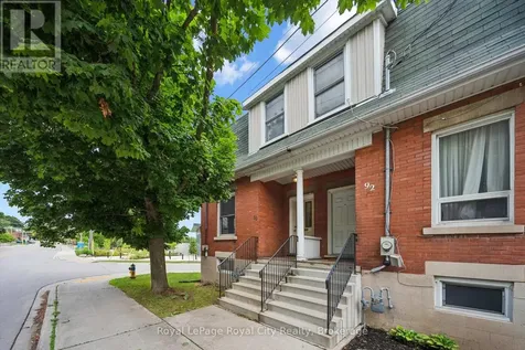 90 Neeve Street Guelph (st. Patrick's Ward) ON N1E 5S1
