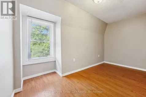 90 Neeve Street Guelph (st. Patrick's Ward) ON N1E 5S1