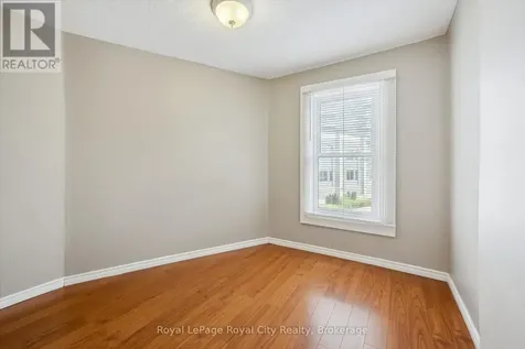 90 Neeve Street Guelph (st. Patrick's Ward) ON N1E 5S1