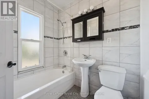 90 Neeve Street Guelph (st. Patrick's Ward) ON N1E 5S1
