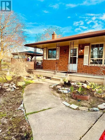 2 Shetland Crescent St. Catharines (e. Chester) ON L2P 3P7