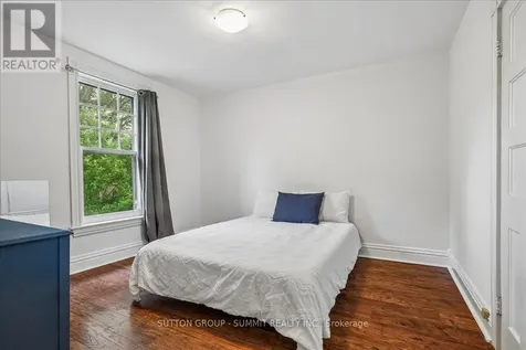 33 Saint Clair Avenue Hamilton (gibson) ON L8M 2N4