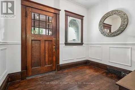 33 Saint Clair Avenue Hamilton (gibson) ON L8M 2N4