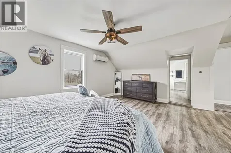 1292 Glancaster Road Ancaster ON L9G 3L1