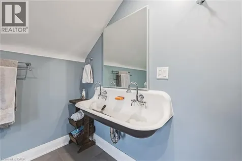 1292 Glancaster Road Ancaster ON L9G 3L1