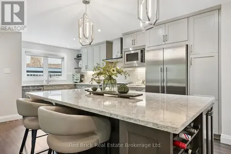 14 Brookhaven Court Guelph (kortright West) ON N1G 4C2