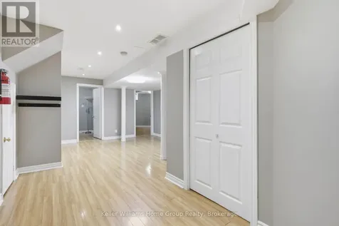 23 Lynch Circle Guelph (pineridge/westminster Woods) ON N1L 1R5