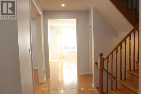 31 Barkwood Hollow Markham (berczy) ON L6C 2J8
